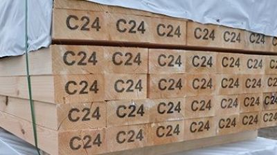 Certyfikowane drewno konstrukcyjne C24 Używane do produkcji Domu Mobilnego typu szkieletowego